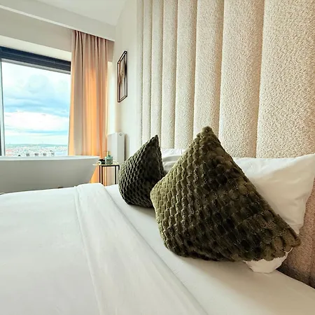 Premium Panorama Lux Bath Xviii *