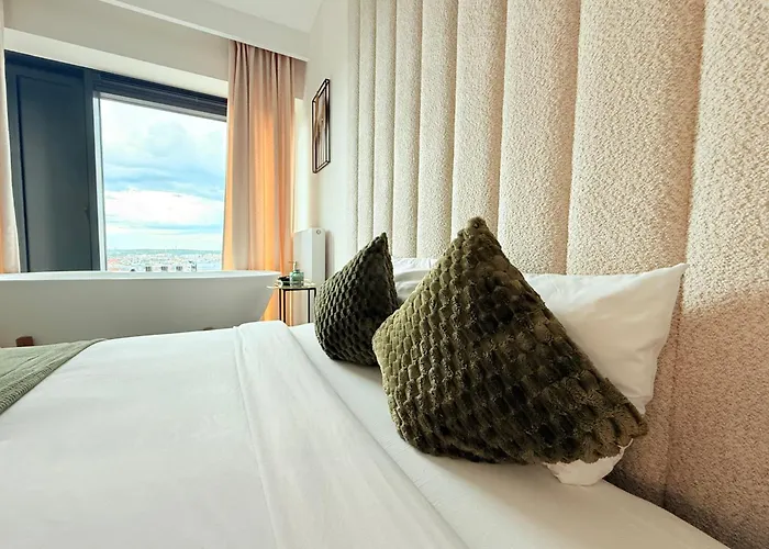 Premium Panorama Lux Bath Xviii *